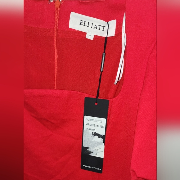 NWT- Elliatt Cherie mini dress in red Sz S - Picture 4 of 6